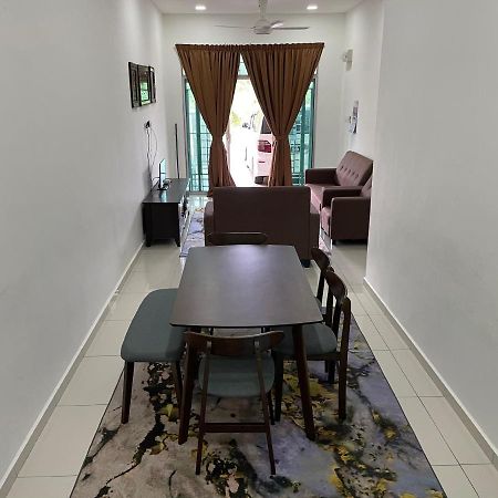 Maryam Homestay Jertih Buitenkant foto