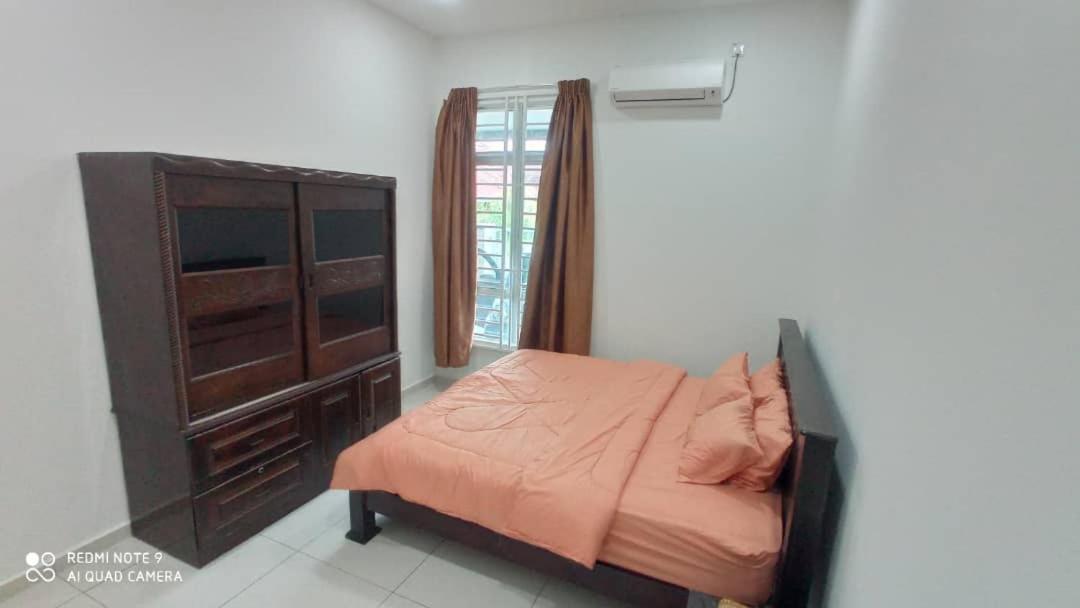 Maryam Homestay Jertih Buitenkant foto