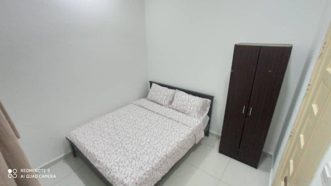Maryam Homestay Jertih Buitenkant foto